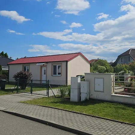 - Utulny Privatni Se Zahradou A Parkovanim U Olomouce - Private House With Garden And Parking Near Olomouc Holiday home *