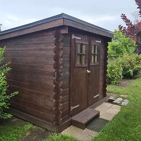 Holiday home - Utulny Privatni Se Zahradou A Parkovanim U Olomouce - Private House With Garden And Parking Near Olomouc Olsany (Vyskov)