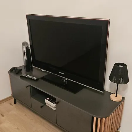 - Utulny Privatni Se Zahradou A Parkovanim U Olomouce - Private House With Garden And Parking Near Olomouc * Olsany (Vyskov)