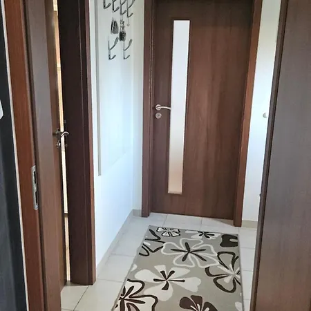 Olsany - Utulny Privatni Se Zahradou A Parkovanim U Olomouce - Private House With Garden And Parking Near Olomouc Vakantiehuis *