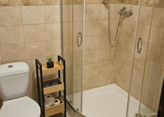 - Utulny Privatni Se Zahradou A Parkovanim U Olomouce - Private House With Garden And Parking Near Olomouc * Olsany (Vyskov)